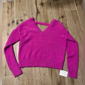 purple v-neck sweater